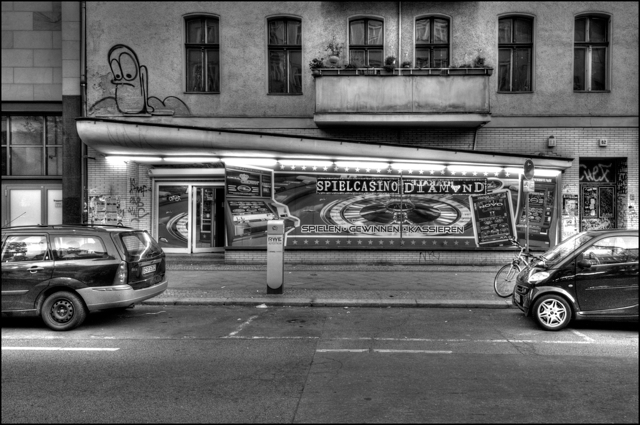 spielsalon spielothek spielhalle spielcasino automatencasino gambling hall casino arcade slot machine berlin cornutopia