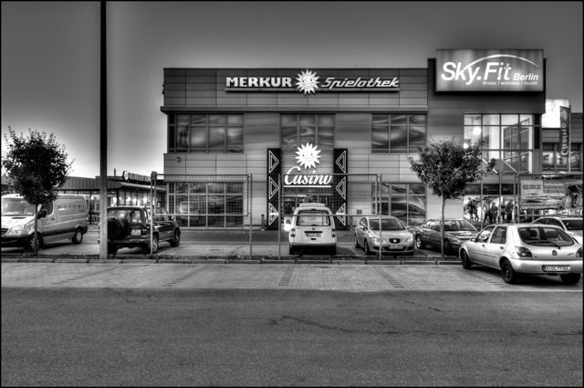 spielsalon spielothek spielhalle spielcasino automatencasino gambling hall casino arcade slot machine berlin cornutopia