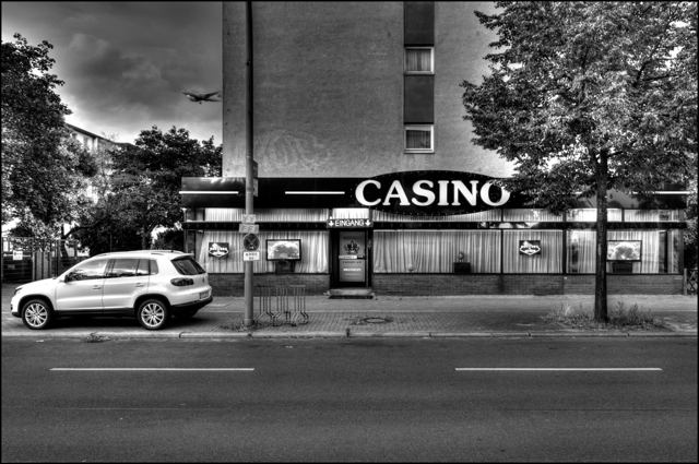 spielsalon spielothek spielhalle spielcasino automatencasino gambling hall casino arcade slot machine berlin cornutopia