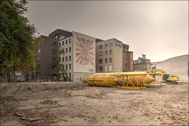 berlin construction site terrain vague cityscape stadtraum densification verdichtung urban spaces stadtentwicklung