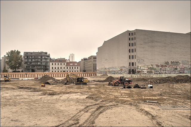 berlin construction site terrain vague cityscape stadtraum densification verdichtung urban spaces stadtentwicklung