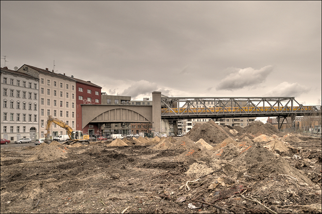 berlin construction site terrain vague cityscape stadtraum densification verdichtung urban spaces stadtentwicklung